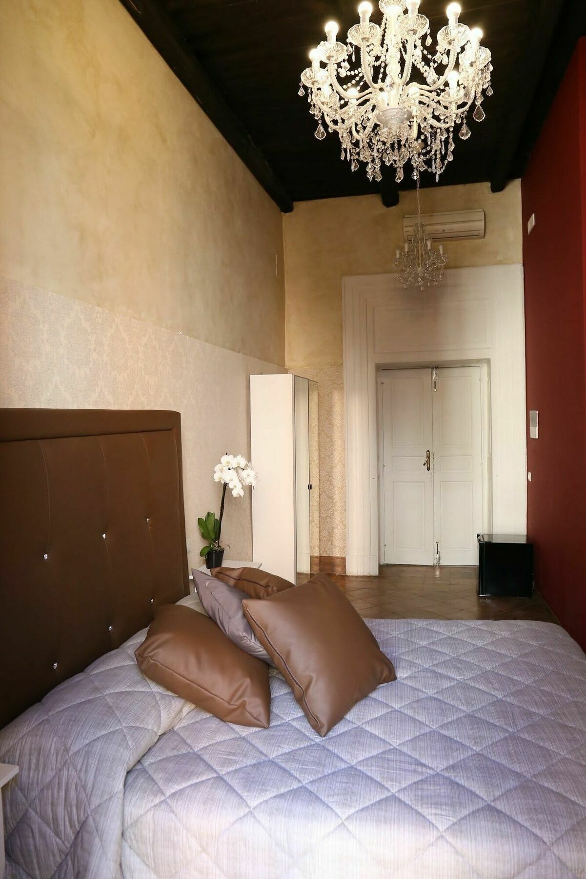 Suite Palazzo Luciani Σαλέρνο Εξωτερικό φωτογραφία